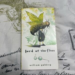 Lord of the Flies Book by William Golding (Excellent Condition)